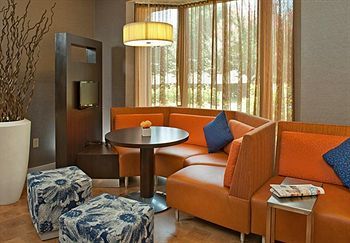 Courtyard By Marriott Asheville Airport Hotel
